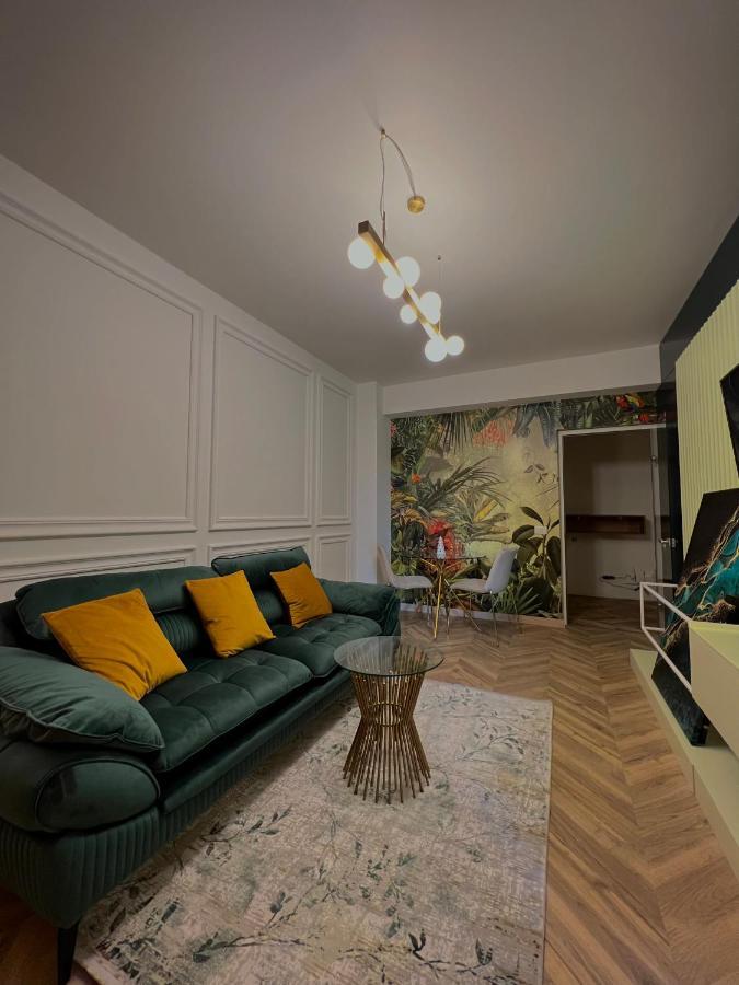 יאשי Nivas Apartments-Palace Of Culture מראה חיצוני תמונה