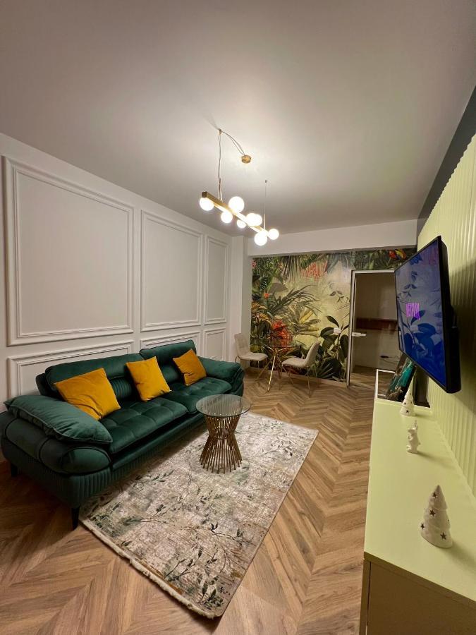 יאשי Nivas Apartments-Palace Of Culture מראה חיצוני תמונה