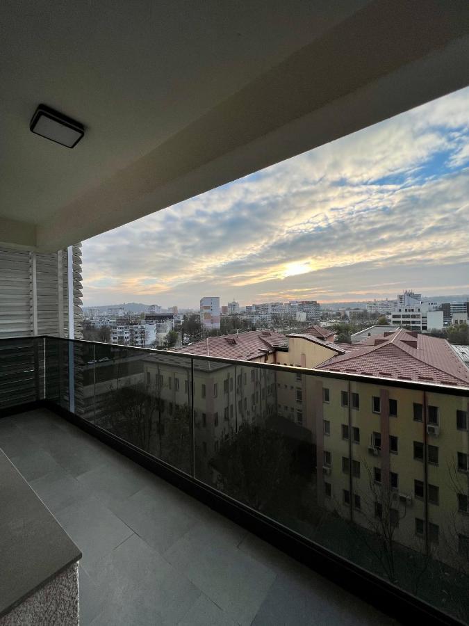 יאשי Nivas Apartments-Palace Of Culture מראה חיצוני תמונה